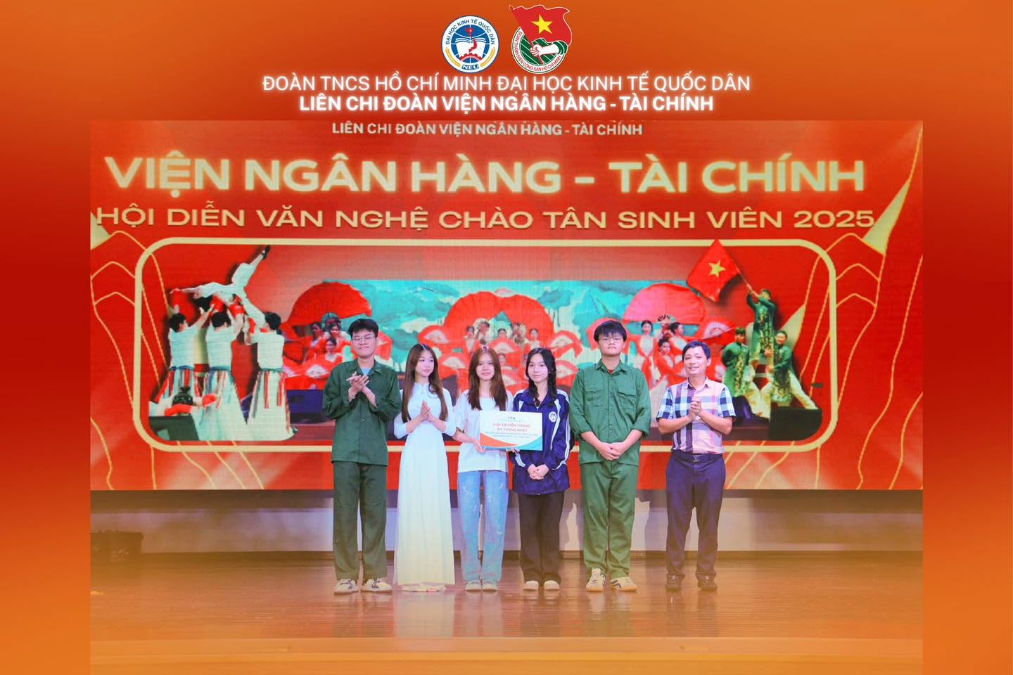 Khoảnh khắc sân khấu hội diễn trước — ảnh 17